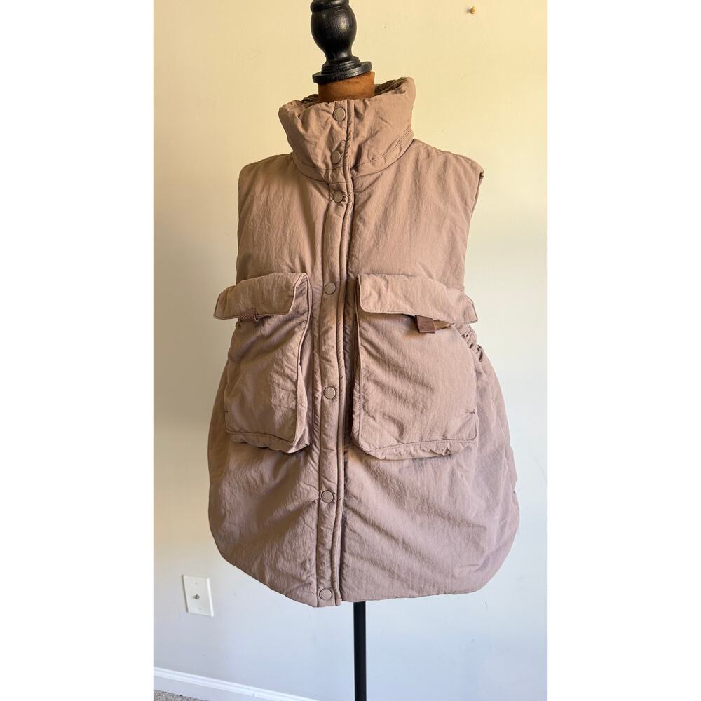 FP Movement Women’s Primaloft Rise Puffer Vest Hickory Brown Size S NWT $168 - Picture 7 of 9